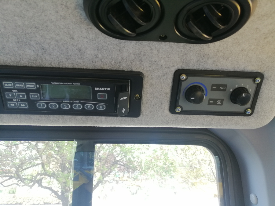 Гидростатический бульдозер DH20B3LGP