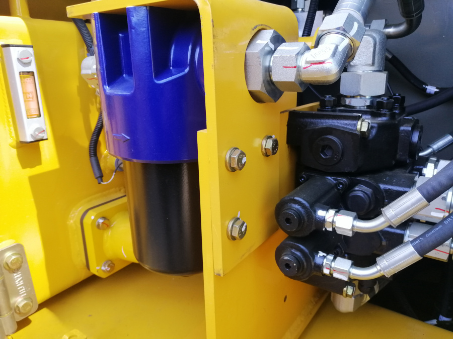 Гидростатический бульдозер DH20B3LGP